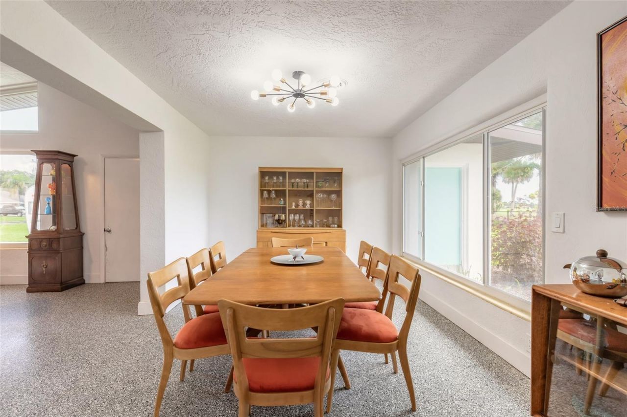 801 Fairway Drive, New Smyrna Beach, FL 32168 Photo