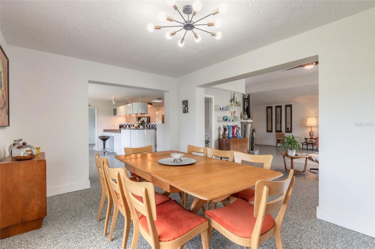 801 Fairway Drive, New Smyrna Beach, FL 32168 Photo