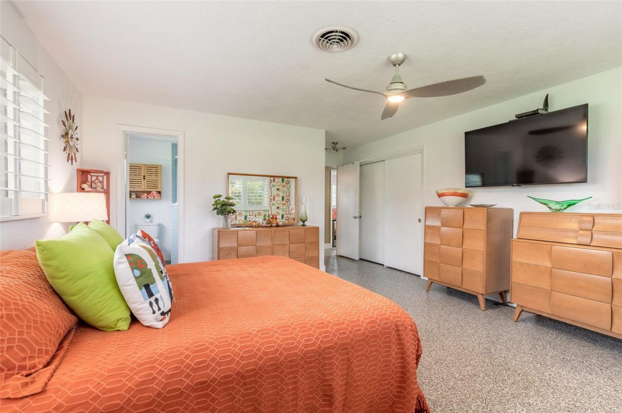 801 Fairway Drive, New Smyrna Beach, FL 32168 Photo