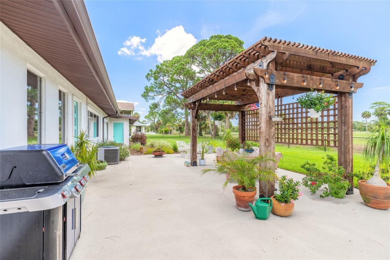 801 Fairway Drive, New Smyrna Beach, FL 32168 Photo
