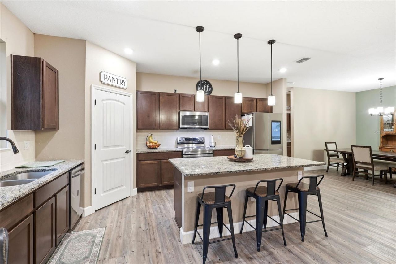 425 Spring Garden Avenue , De Leon Springs, FL 32130 Photo