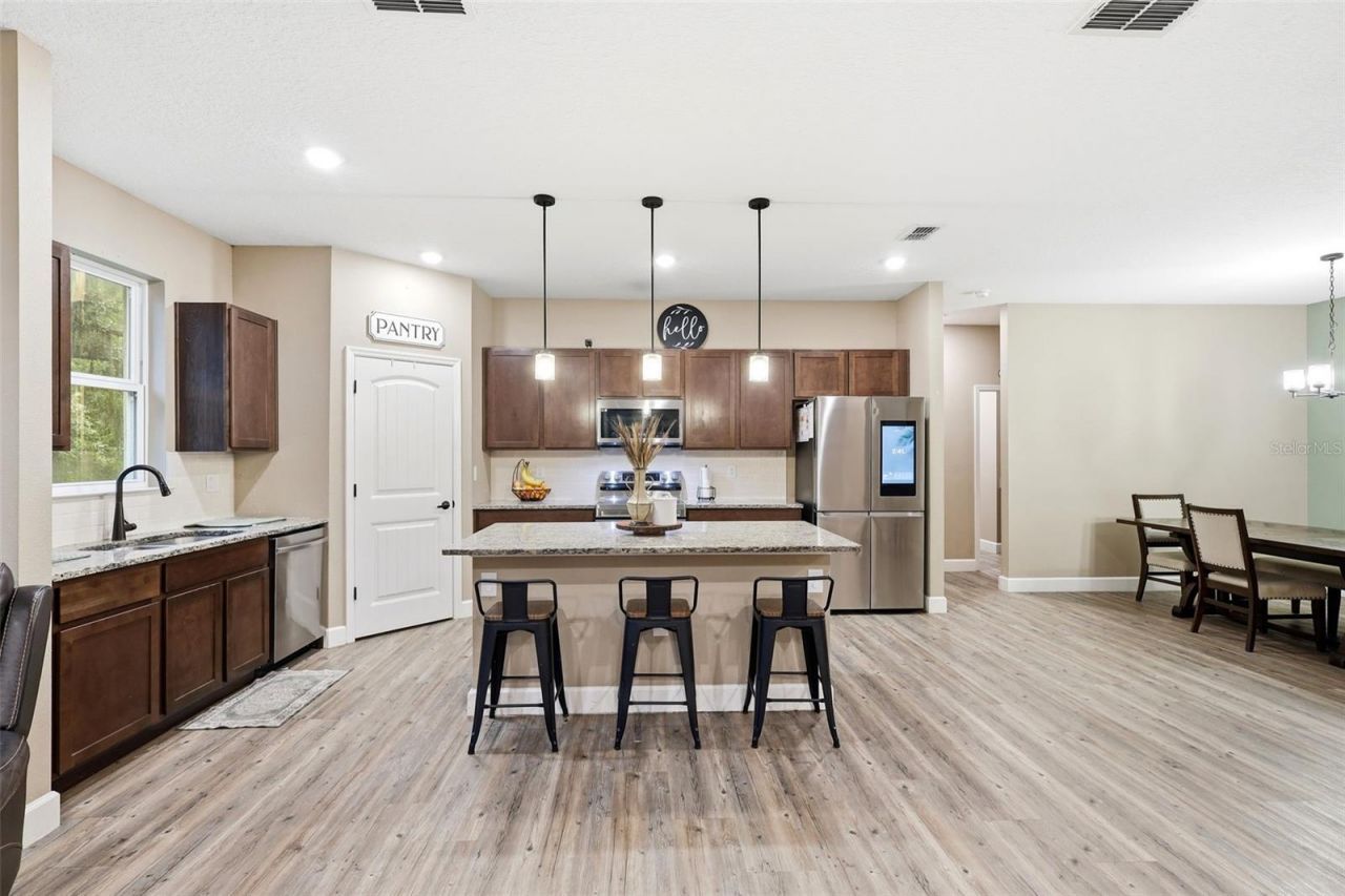 425 Spring Garden Avenue , De Leon Springs, FL 32130 Photo