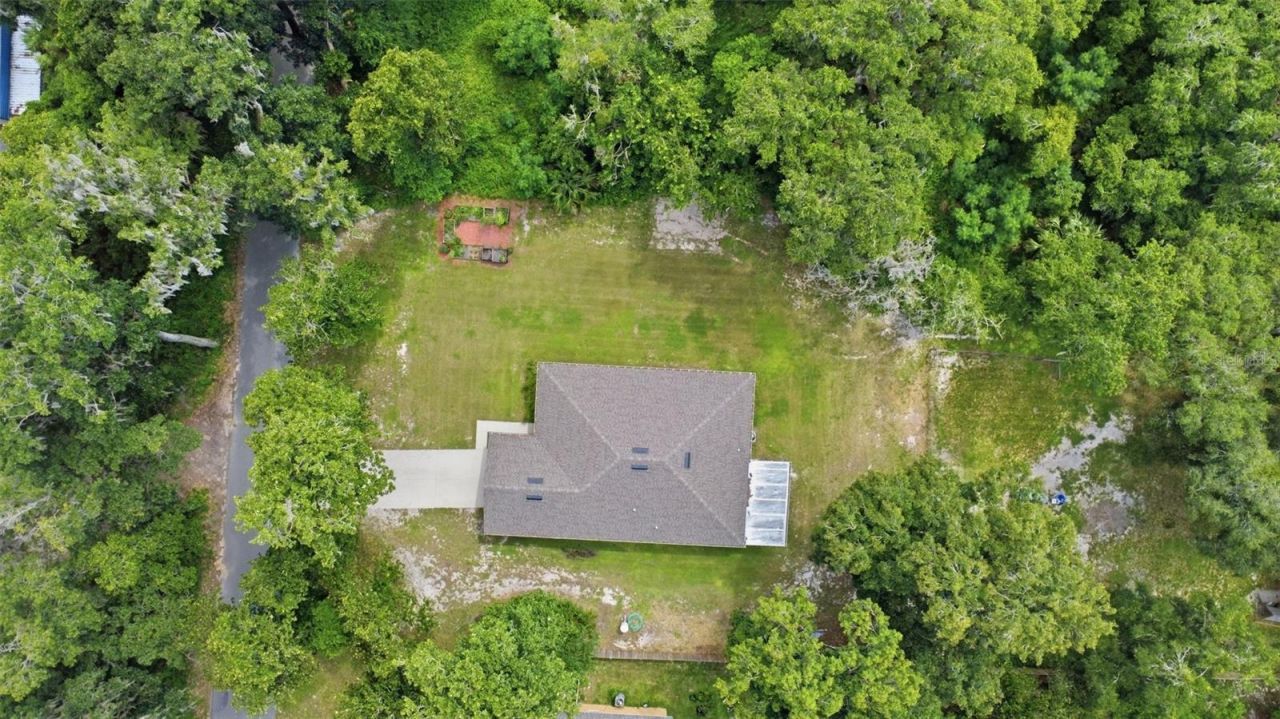 425 Spring Garden Avenue, De Leon Springs, FL 32130 Photo