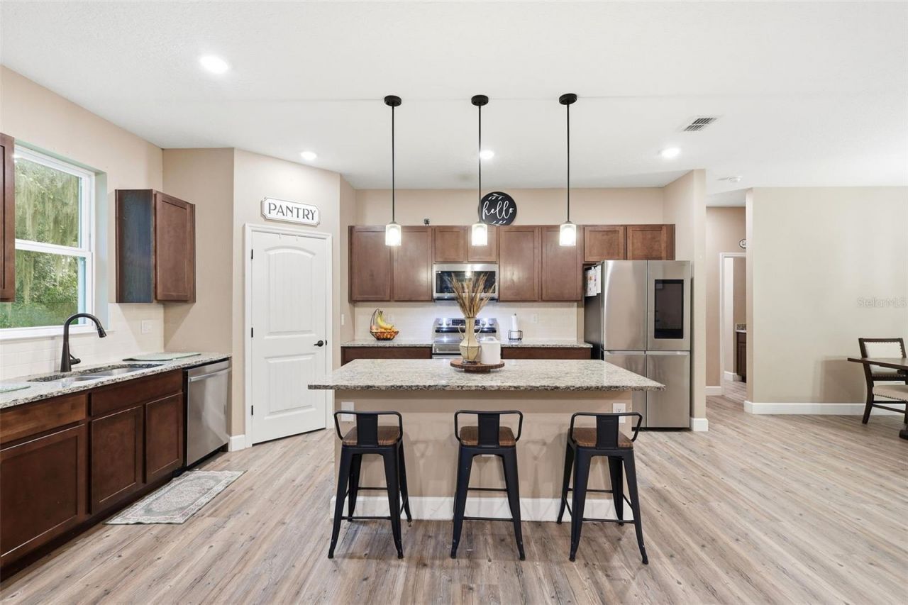 425 Spring Garden Avenue , De Leon Springs, FL 32130 Photo