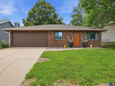 5931 S 28th Court, Lincoln, NE 68516