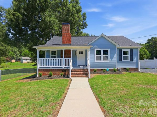 1508 Old Charlotte Road , Albemarle, NC 28001