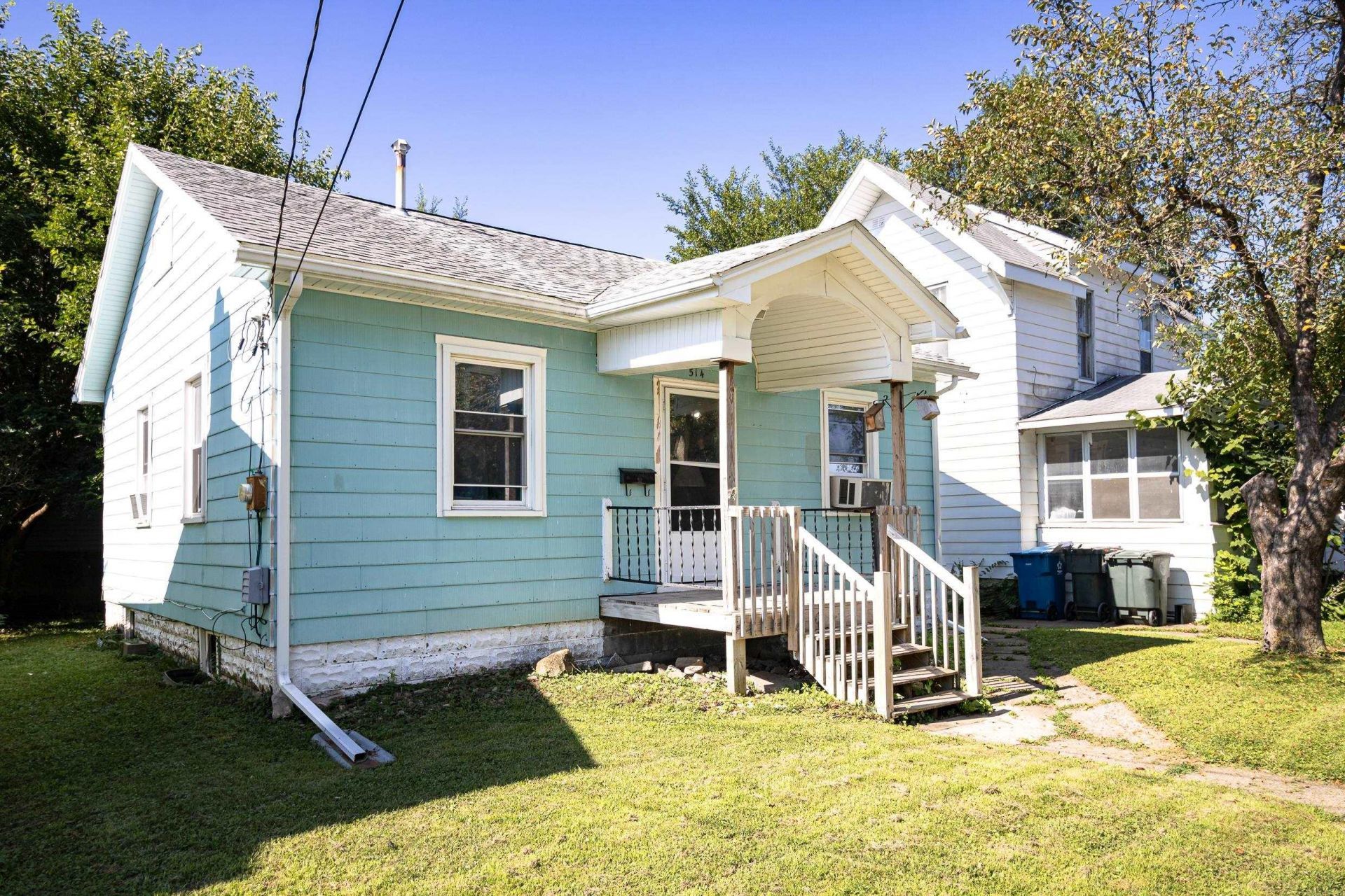 514 Pleasant Street, Waterloo, IA 50702 Main Photo