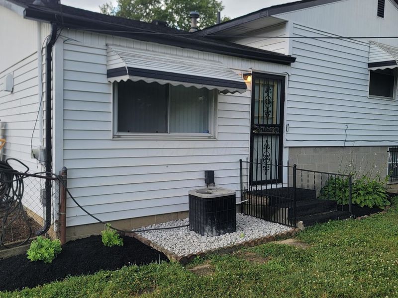 1392 E Mithoff Street , Columbus, OH 43206 Photo 28