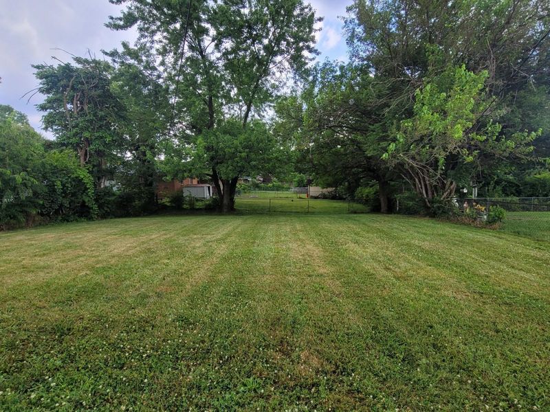 1392 E Mithoff Street , Columbus, OH 43206 Photo 30
