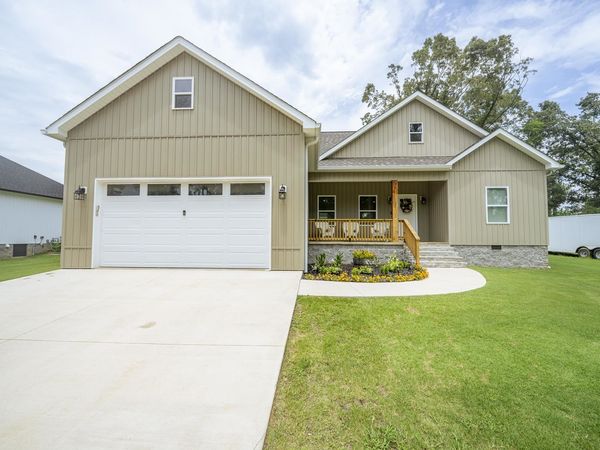 190 CHARIOT LN, Savannah, TN 38372