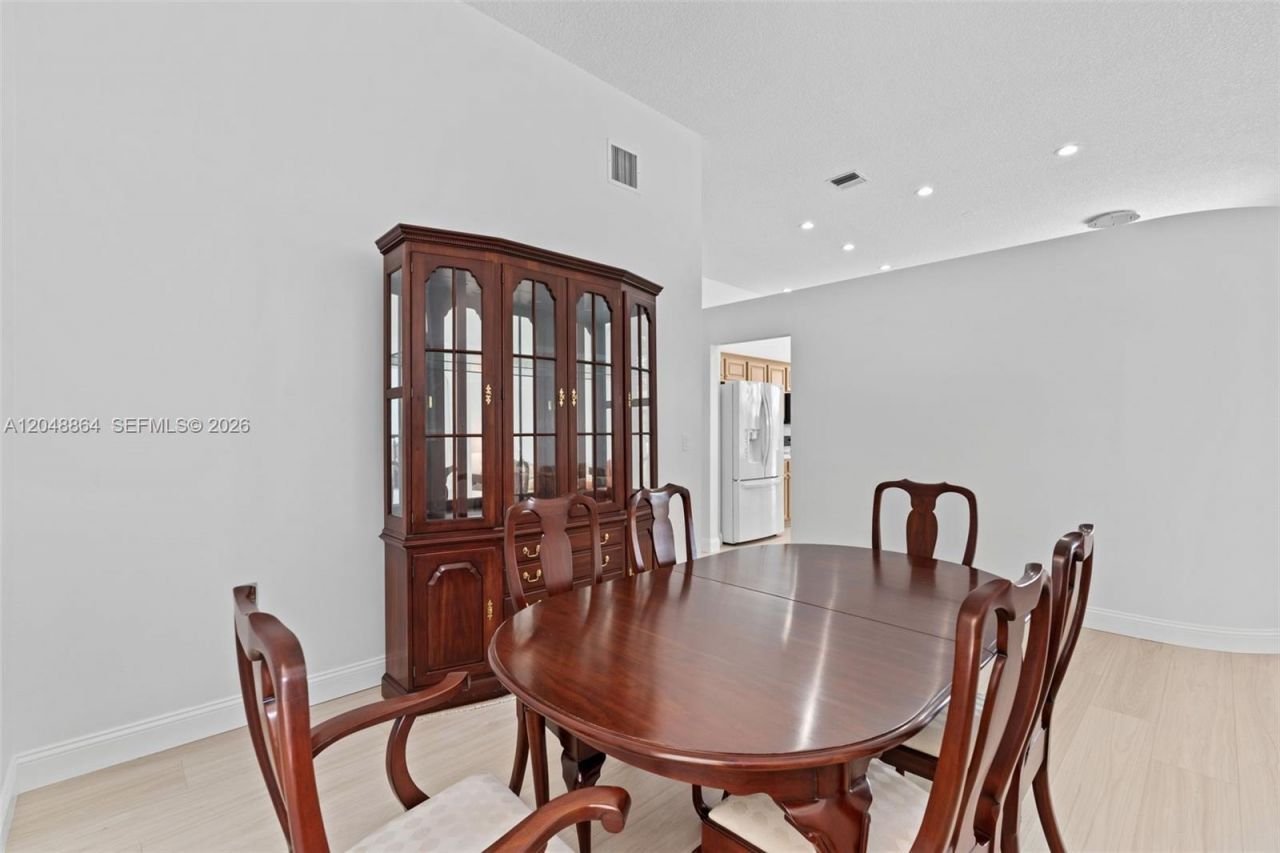 5242 NW 109th Ln , Coral Springs, FL 33076 Photo