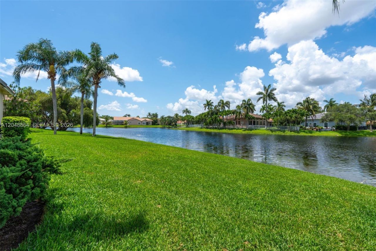 5242 NW 109th Ln , Coral Springs, FL 33076 Photo