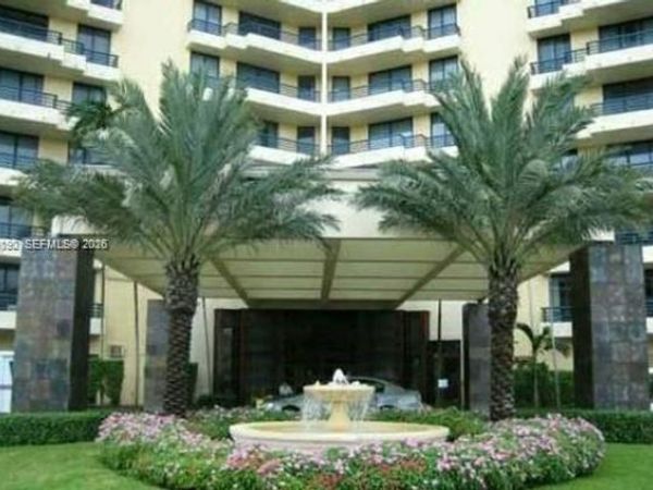 3300 NE 191st St , Unit 512, Aventura, FL 33180