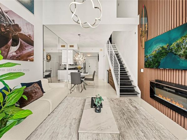 60 SW 13th St , Unit 2422, Miami, FL 33130