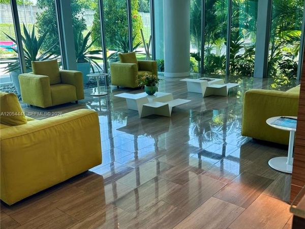 1600 SW 1st Ave, Unit 812, Miami, FL 33129