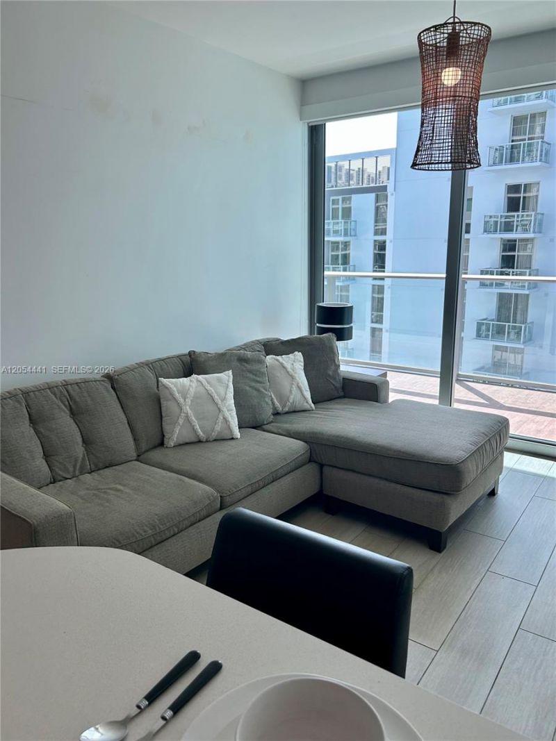 1600 SW 1st Ave, Unit 812, Miami, FL 33129 Photo