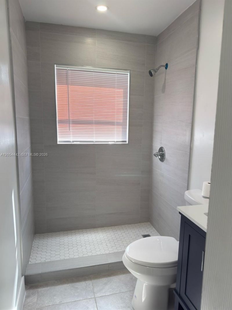 1838 Mckinley St, Unit 3, Hollywood, FL 33020 Photo