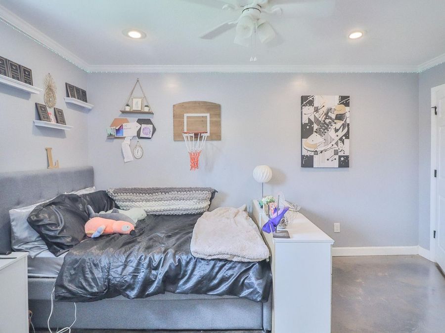 Property Image 42
