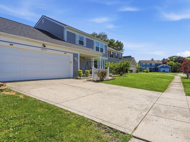 5275 Windflower Court , Hilliard, OH 43026 Photo 2