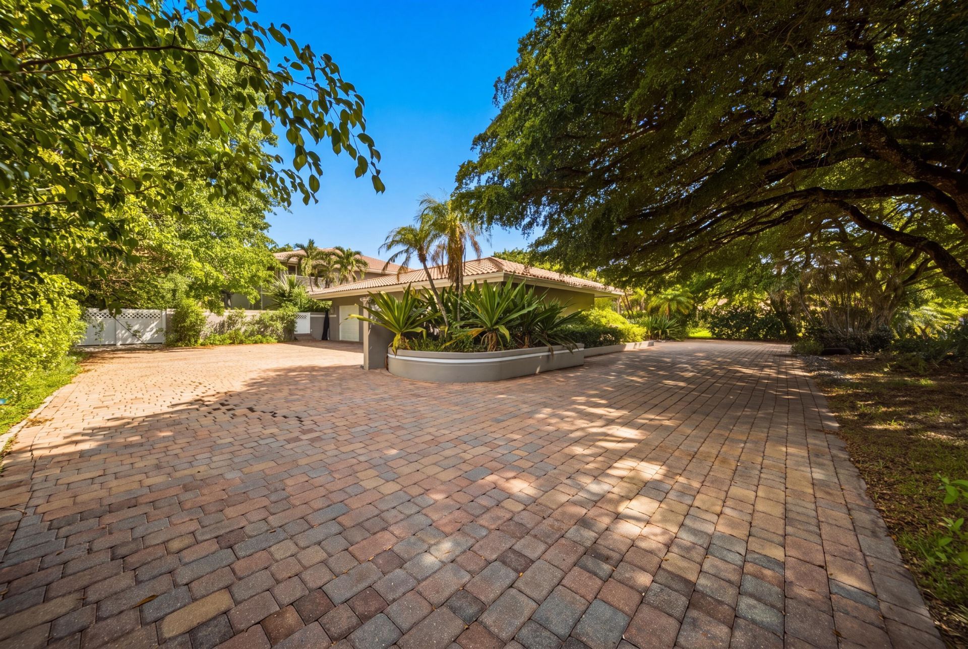 4351 NW 101st Drive, Coral Springs, FL 33065 Photo