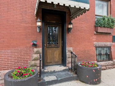 601 S 9th Street, Unit 1, Minneapolis, MN 55404