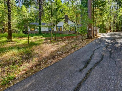 12176 E Bennett Rd, Grass Valley, CA 95945 Photo