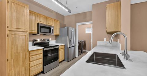 501 Gibson Dr #2424, Unit 2424, Roseville, CA 95678 Photo