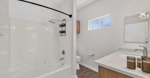 501 Gibson Dr #2424, Unit 2424, Roseville, CA 95678 Photo