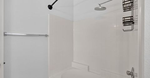 501 Gibson Dr #2424, Unit 2424, Roseville, CA 95678 Photo