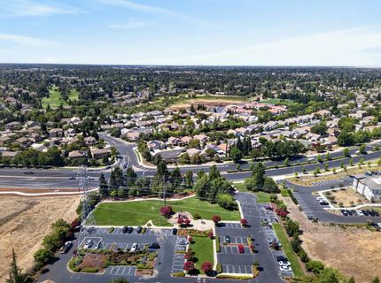 501 Gibson Dr #2424, Unit 2424, Roseville, CA 95678 Photo