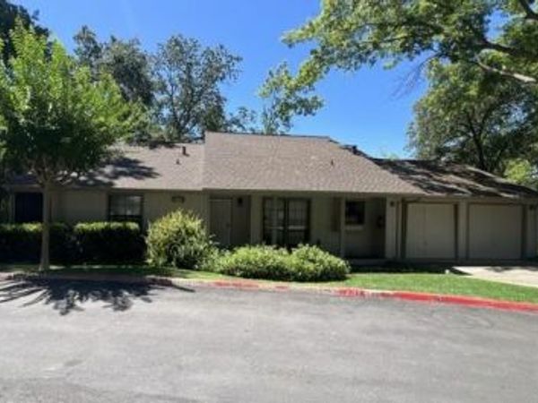 3948 Park Circle Ln, Carmichael, CA 95608