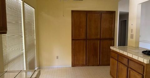 3948 Park Circle Ln, Carmichael, CA 95608 Photo