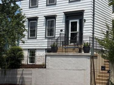 309 PRINCESS ANNE STREET , FREDERICKSBURG, VA 22401