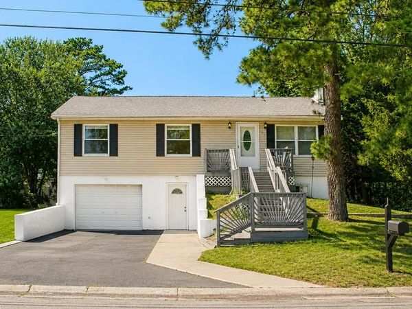 5926 BERRY DRIVE , MAYS LANDING, NJ 08330