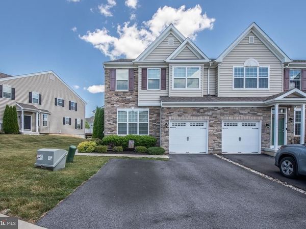 4606 WOODBRUSH WAY , ALLENTOWN, PA 18104
