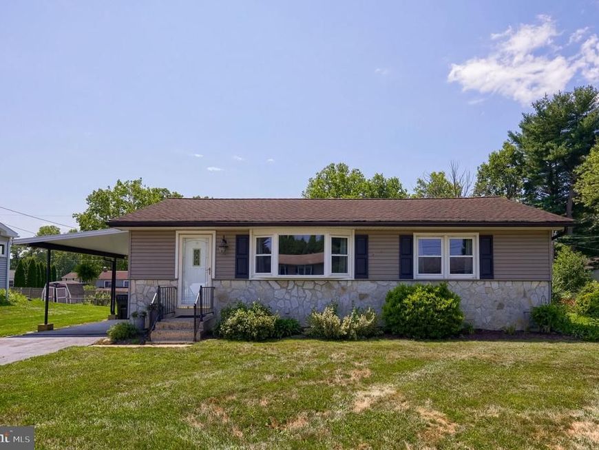 2742 Chapel Road, Lancaster, PA 17603 Main Photo