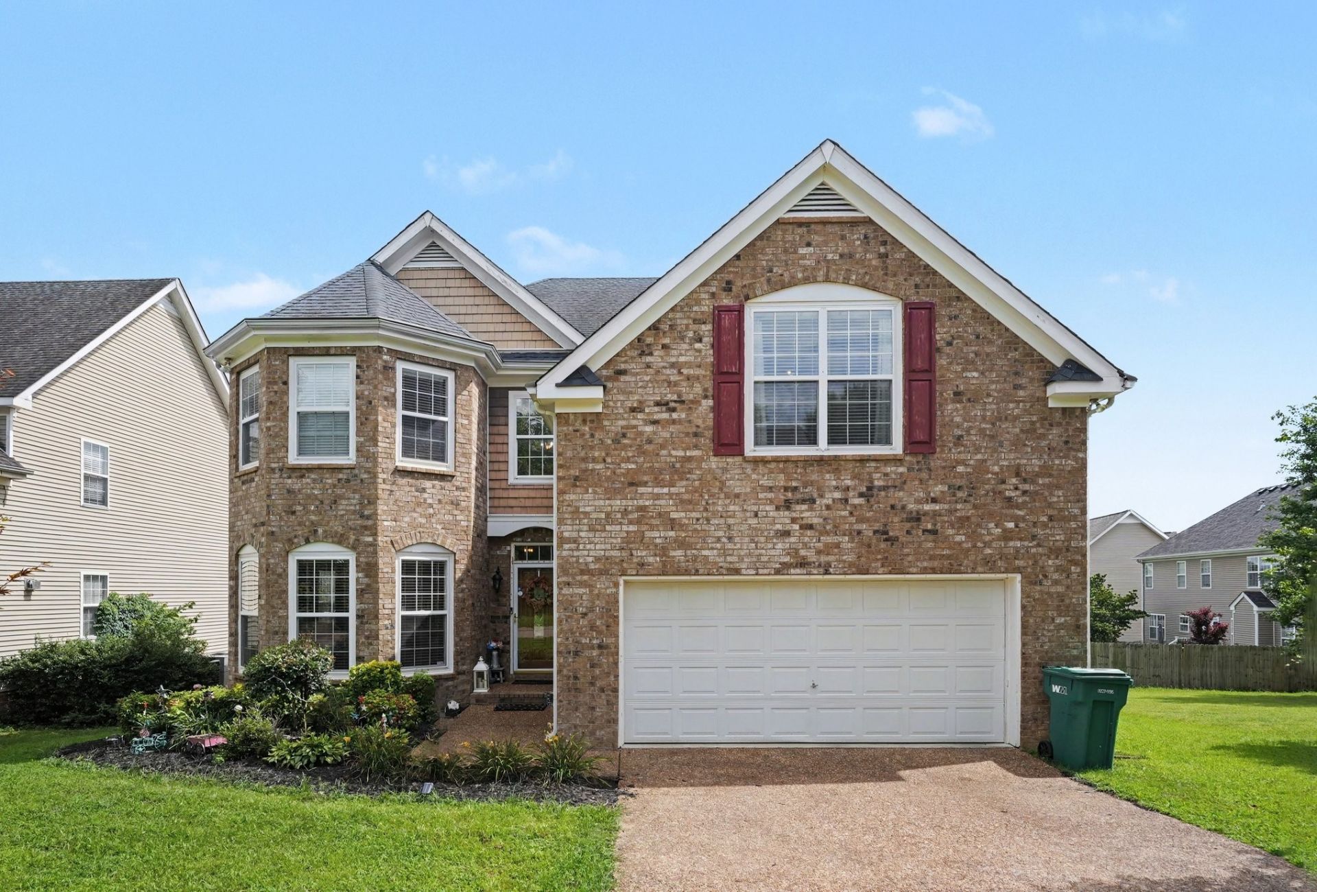 1324 Saybrook Xing, Thompsons Station, TN 37179 Main Photo