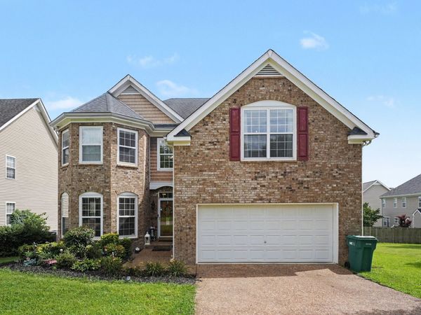 1324 Saybrook Xing, Thompsons Station, TN 37179