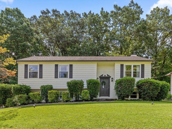 5974 Westmere Drive , Knoxville, TN 37909