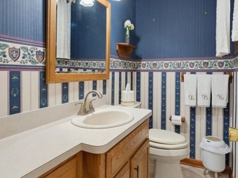 759 E Meadowlawn Boulevard, Seven Hills, OH 44131 Photo 19