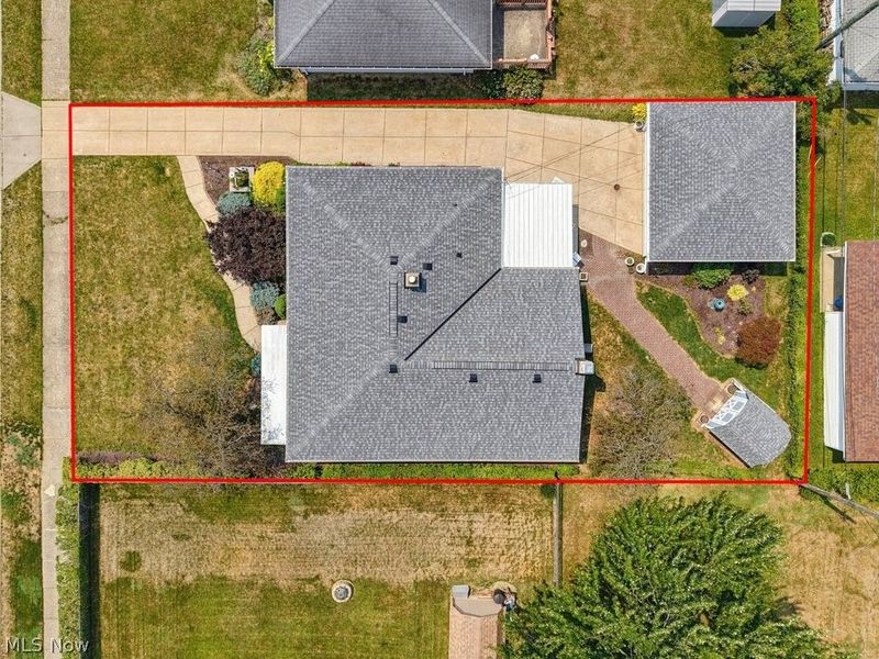 759 E Meadowlawn Boulevard, Seven Hills, OH 44131 Photo 36