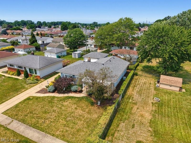 759 E Meadowlawn Boulevard, Seven Hills, OH 44131 Photo 40