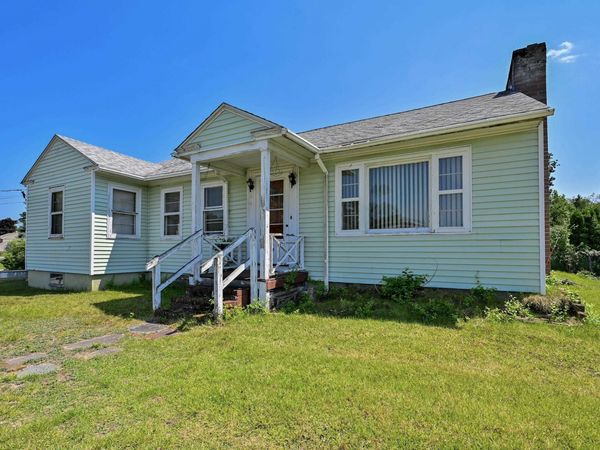 115 Crosbie Street, Manchester, NH 03104