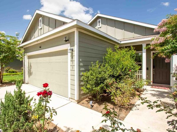 393 Moon Stone TRL, Buda, TX 78610