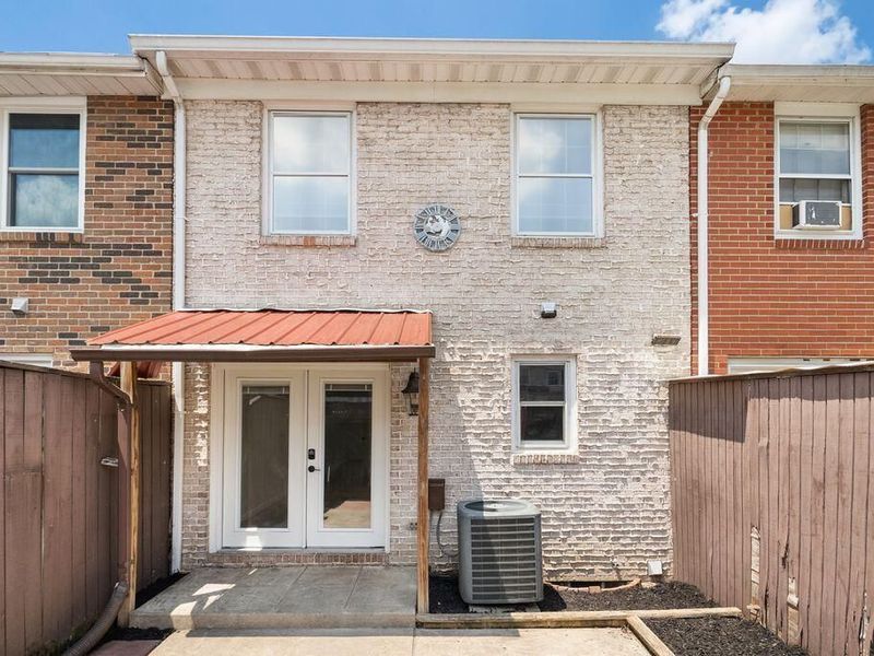 2348 Hardesty Court, Unit JA3, Columbus, OH 43204 Photo 19