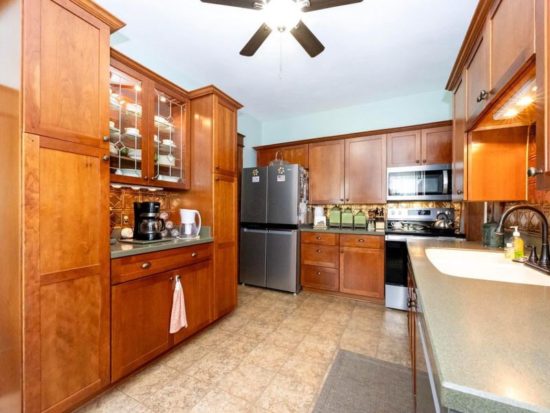 401 N Mount Vernon Avenue, Loudonville, OH 44842 Photo 10
