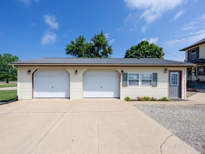 401 N Mount Vernon Avenue, Loudonville, OH 44842 Photo 3