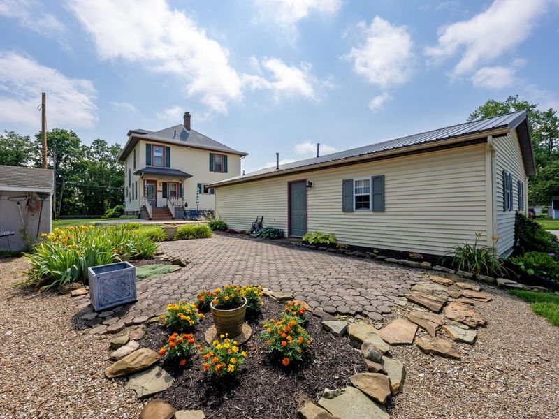 401 N Mount Vernon Avenue, Loudonville, OH 44842 Photo 4