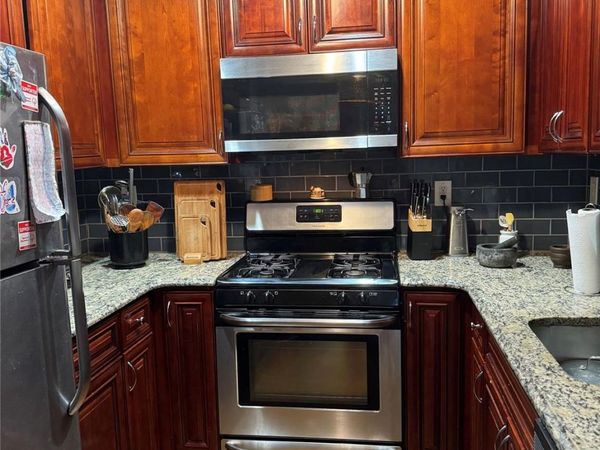 3705 Pratt Avenue , Unit 2C, Bronx, NY 10466