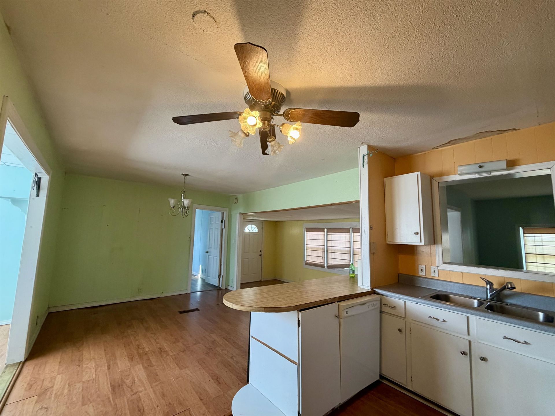 2086 Bittern Dr. Photo 17